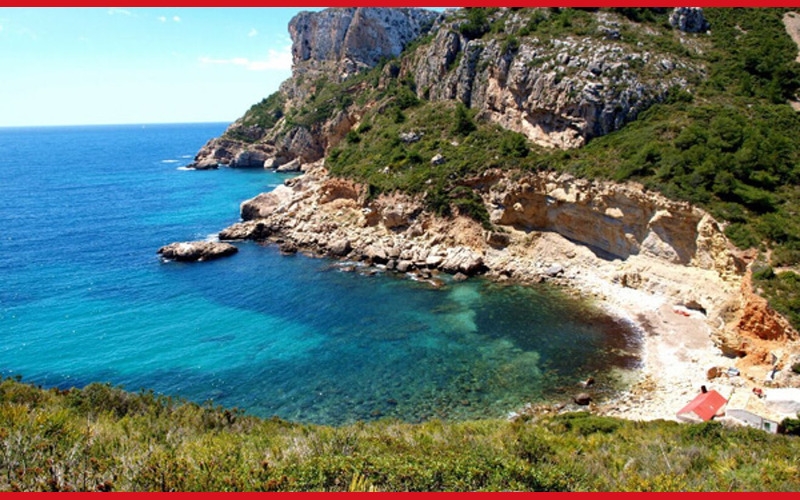 TRAVESSA GR-92 SANT PERE PESCADOR - CALA MONTGÓ - Inscriu-te