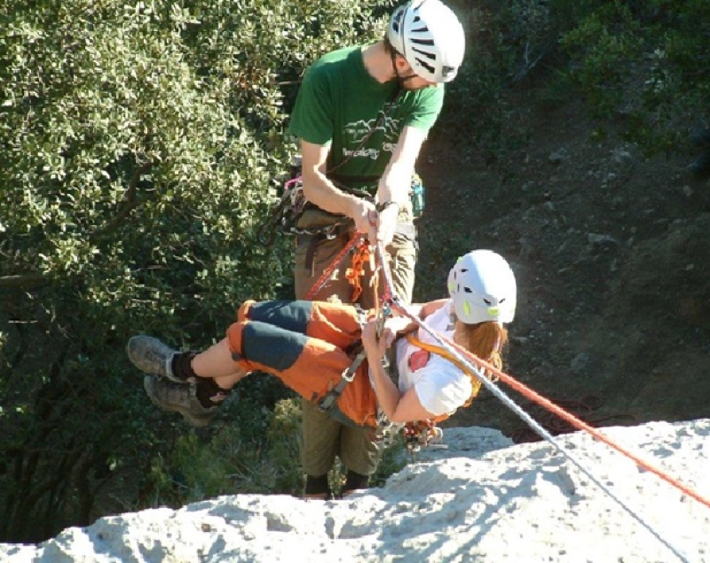 MONOGRÀFIC D'AUTORESCAT D'ESCALADA UNIÓ EXCTA. CATALUNYA D'HORTA - CLUB EXCTA. MADTEAM (C.P) - Inscriu-te