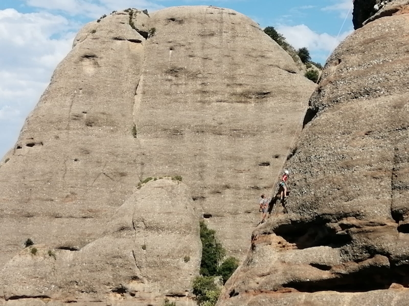 MONOGRÀFIC ESCALADA NIVELL 1 CENTRE EXCTA. MONTSERRAT (C.P) - Inscriu-te